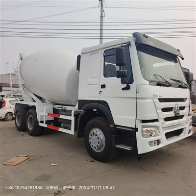 ¿Cuál es la vida útil promedio de un camión hormigonera usado?